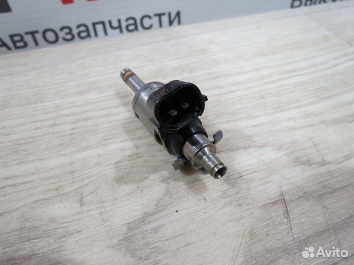 Форсунка топливная Mazda 6 GJ