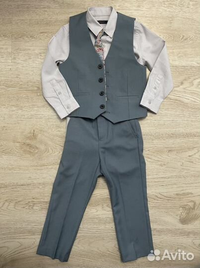 Костюм Next тройка для мальчика 104