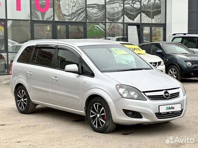 Opel Zafira 1.8 МТ, 2013, 137 252 км