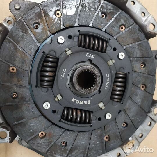 Suzuki Esteem 1.8 комплект сцепления с маховиком