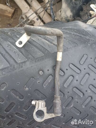 Минусовая клемма на skoda octavia a5