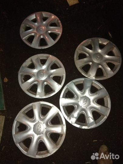 Продам колпаки на hyundai sonata IV