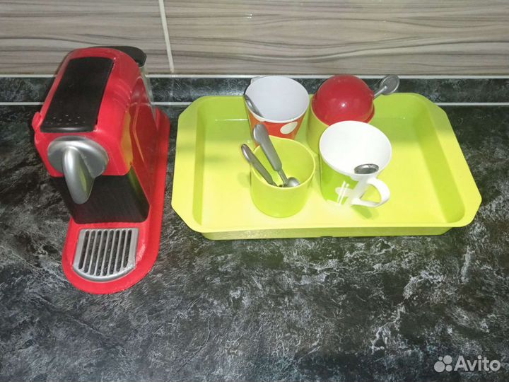 Набор игрушечной посуды