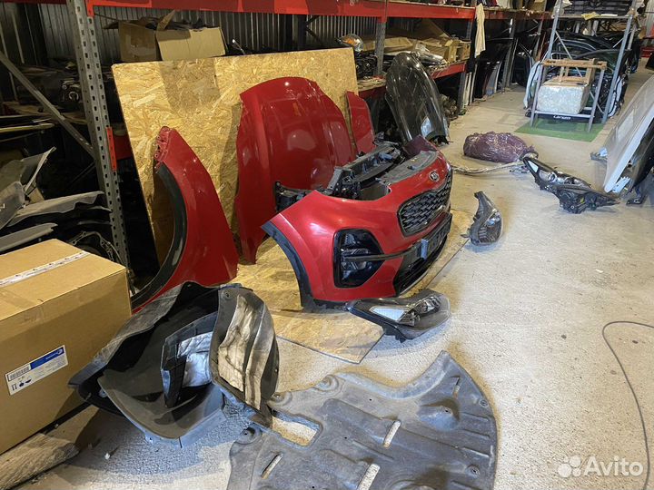 Передняя часть авто Киа Спортейдж 4