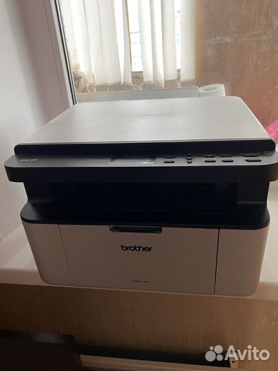 Принтер 3 в 1 лазерный Brother