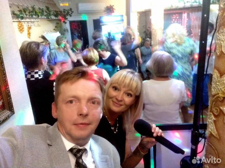 Ведущая праздников