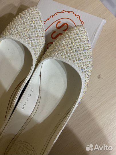 Женские балетки