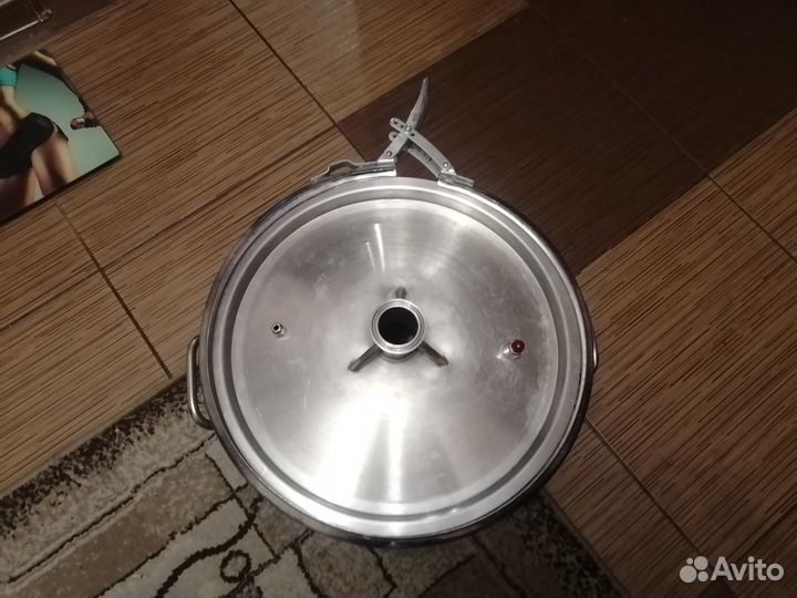 Куб, бак для рефтификационной колонны