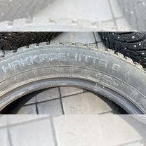 Nokian Tyres Hakkapeliitta 8 215/55 R17 98T