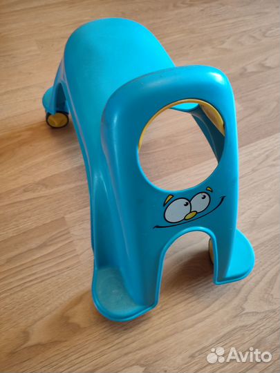 Детская машинка каталка