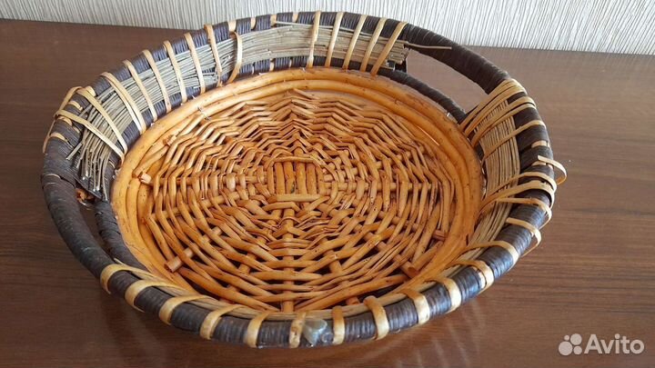 Блюдо и сухарница