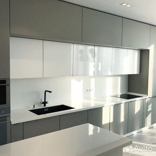 Кухонный гарнитур на заказ. Под ключ