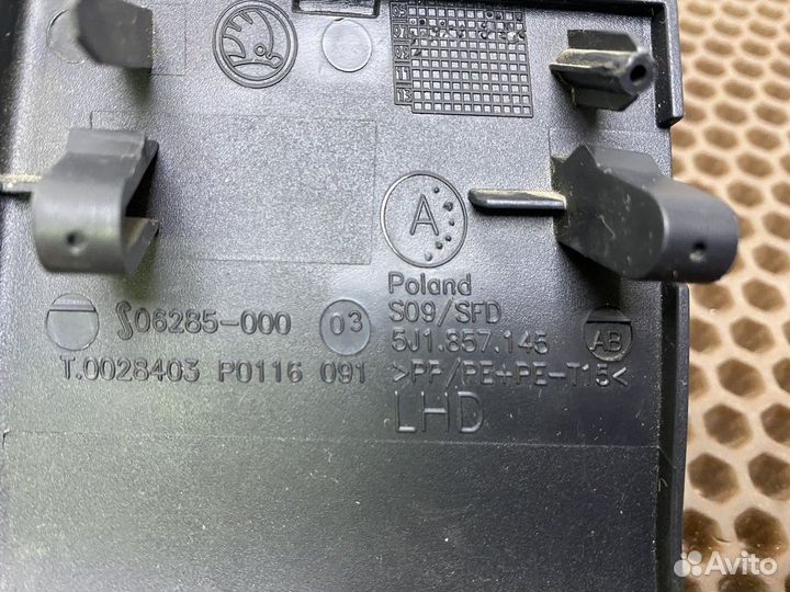 Накладка Skoda Fabia, Skoda Roomster