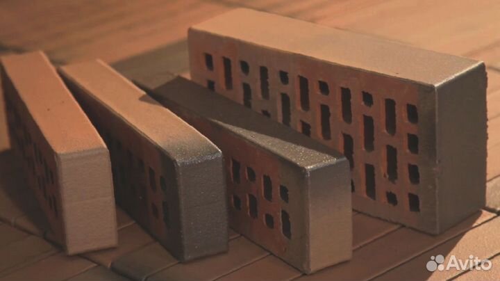 Прочный керамический кирпич