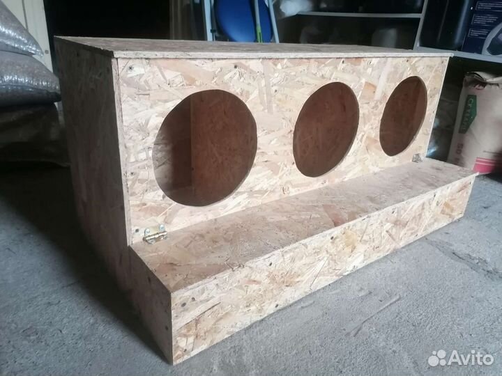 Гнездо для кур