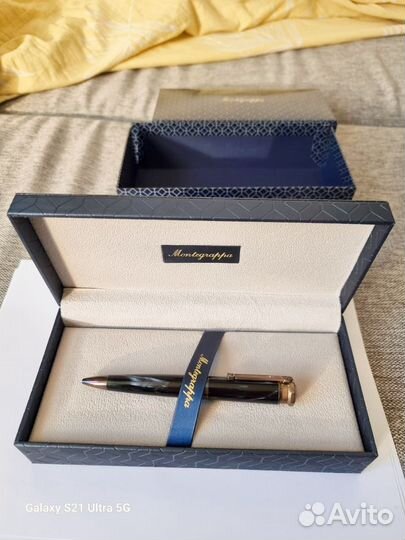 Ручка шариковая Montegrappa Emozione Emoz-f-bp