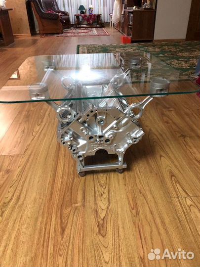 Журнальный столик