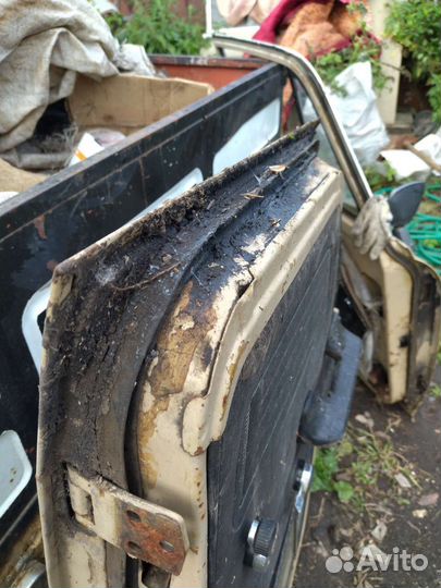 Двери москвич 408