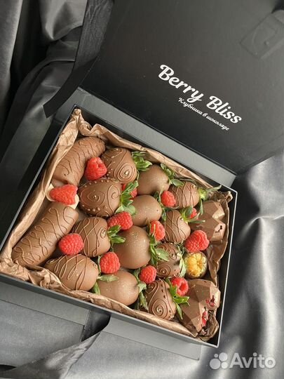 Клубника в шоколаде 14 февраля