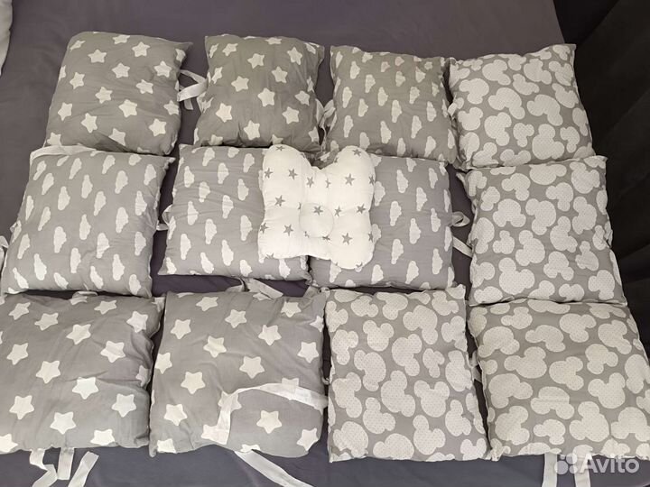 Мягкая стена для детской кроватки