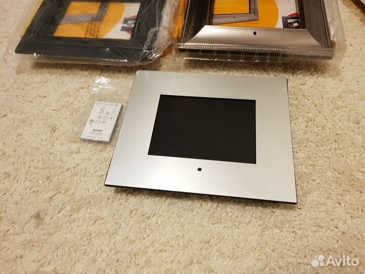 Цифровая фоторамка Kodak DPF800