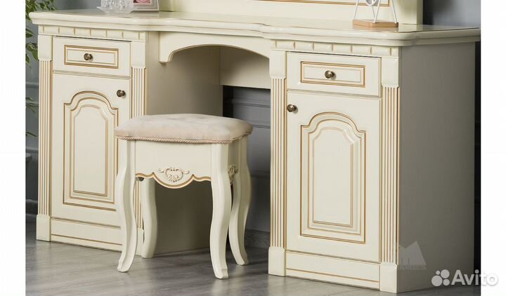 Туалетный столик Деметра