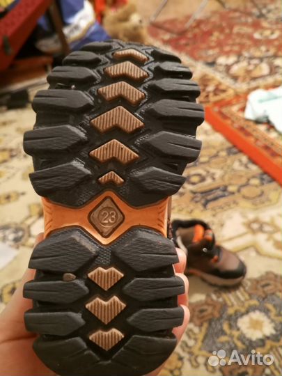 Ботинки зимние детские 23