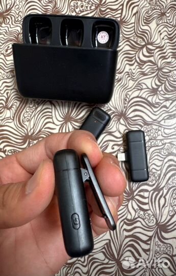 Микрофон беспроводной петличный для айфон/iPhone