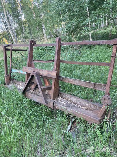 Толкатель сена