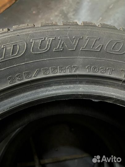 Dunlop SP Winter Ice 02 4/55 R17