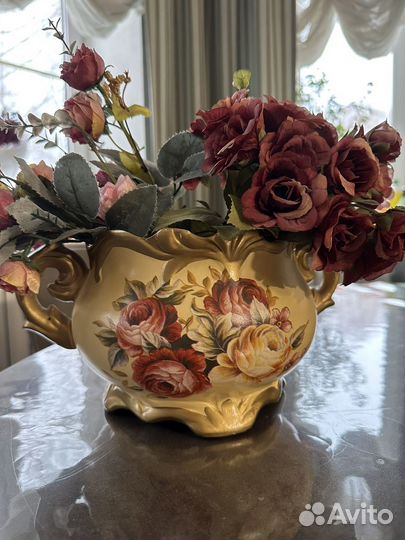 Цветы искусственные с горшком