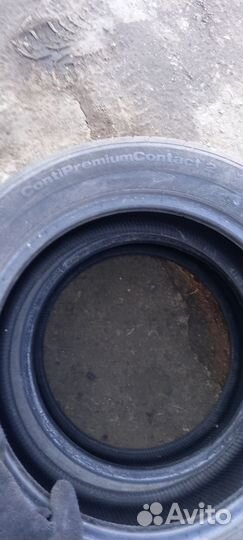 Continental ContiPremiumContact 2 215/55 R17 94V