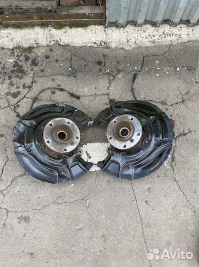 Поворотный кулак Bmw F25,F26 L,R