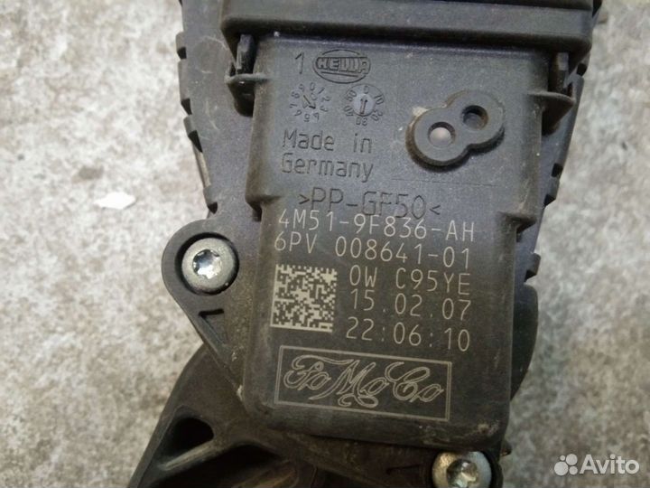Педаль газа Форд Фокус 2