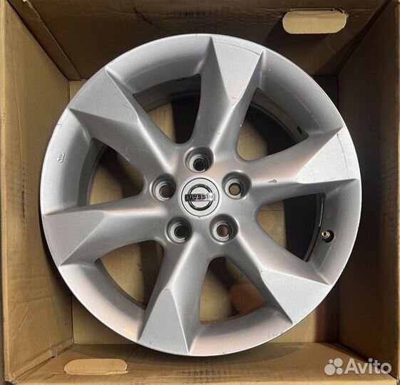 Диски nissan renault r17