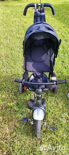 Трехколесный велосипед