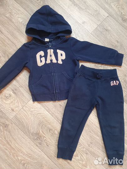 Костюм для девочки 98 см GAP