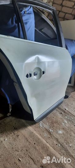 Дверь задняя правая рено флюенс