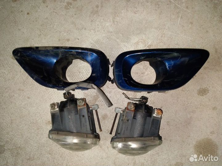 Противотуманная фара Subaru Legacy BL 03 - 06 г. в