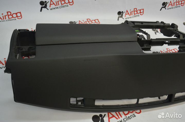 Торпедо панель приборов Nissan Patrul (старый)