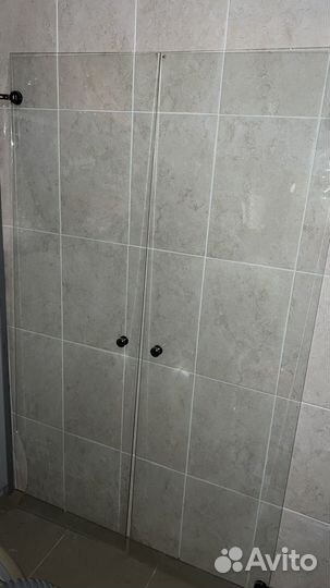 Стеклянные дверцы от шкафа