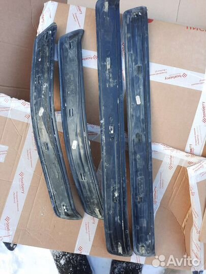 Накладки на пороги салона bmw e60