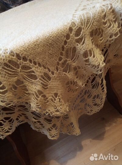 Шали шерстяные ручная работа винтаж