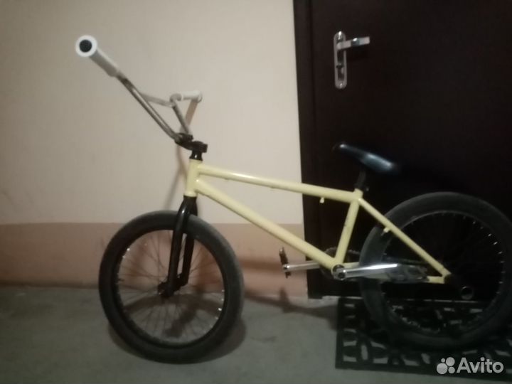 Трюковой велосипед bmx