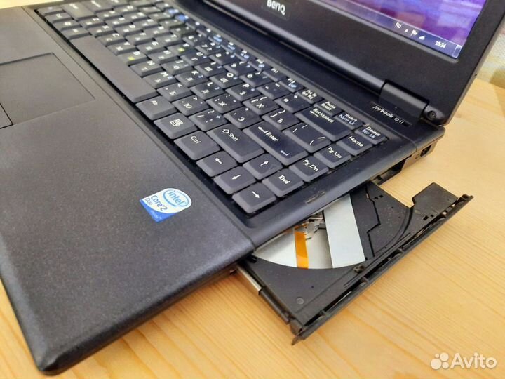 Ноутбук Benq Core2Duo/2гига для учебы (доставка)