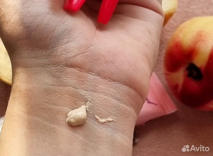 Too Faced Peach Perfect Comfort Matte Foundation