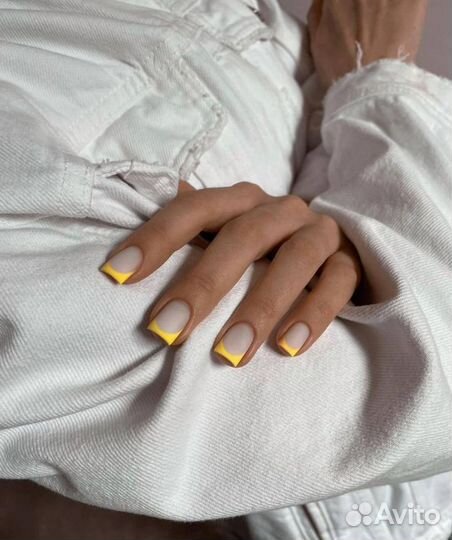 Маникюр педикюр наращивание ногтей