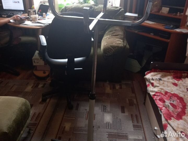 Вешалка напольная