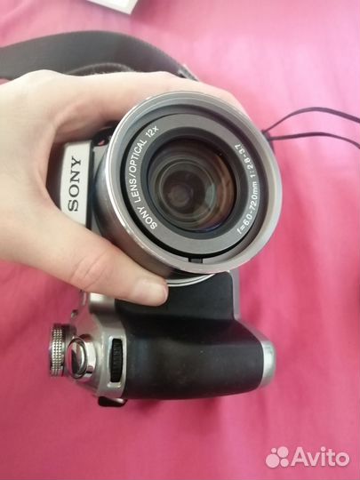 Компактный фотоаппарат sony cyber shot