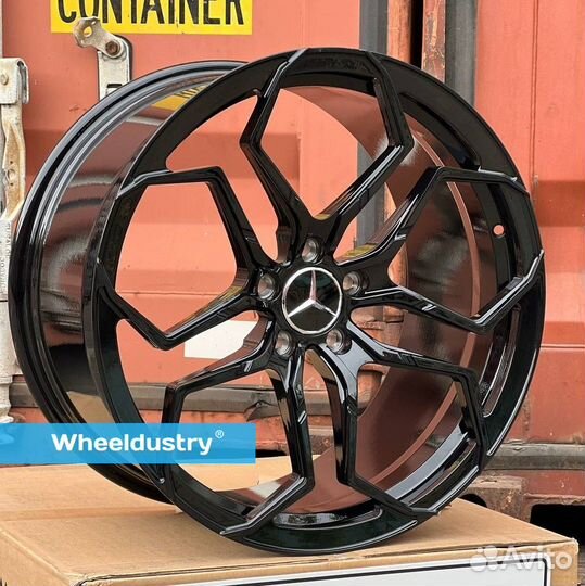 Кованые диски R19 Mercedes E-Class AMG 213